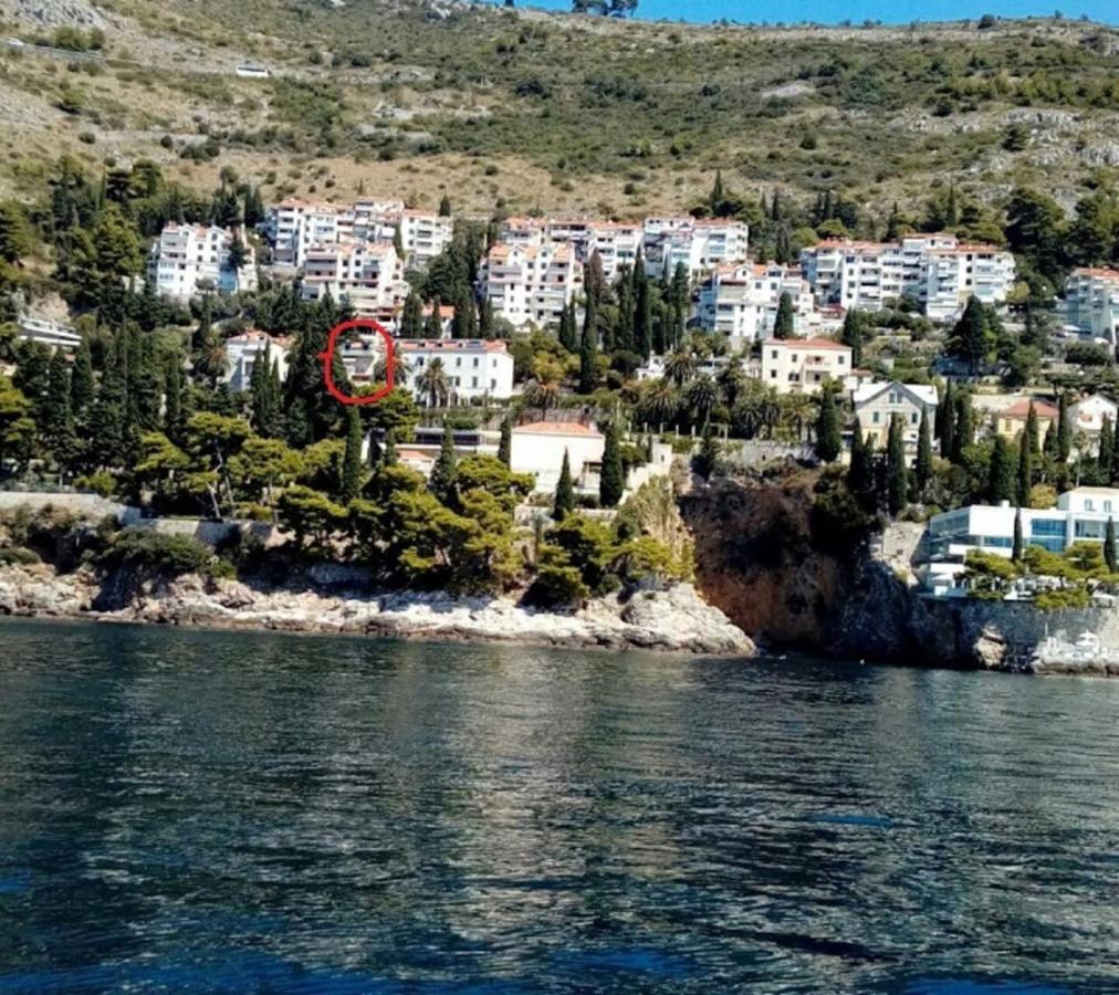 Impeccable 3-Bed Apartment In Ντουμπρόβνικ Εξωτερικό φωτογραφία